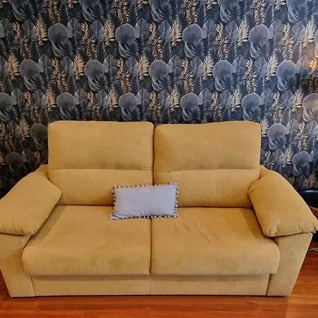 Apartamento Lugar De Alegría, Pegado A Playa, 2 Hab, 6 P, Wifi - Vut-4241-as