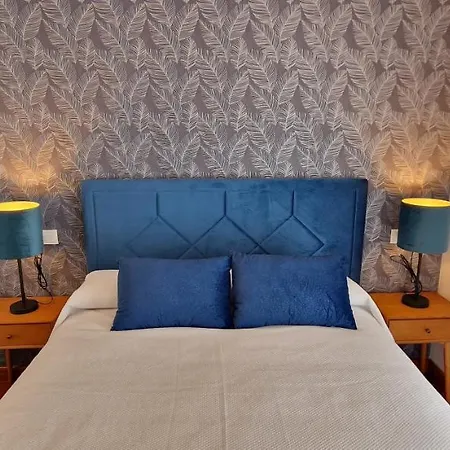 Apartamento Lugar De Alegría, Pegado A Playa, 2 Hab, 6 P, Wifi - Vut-4241-as *