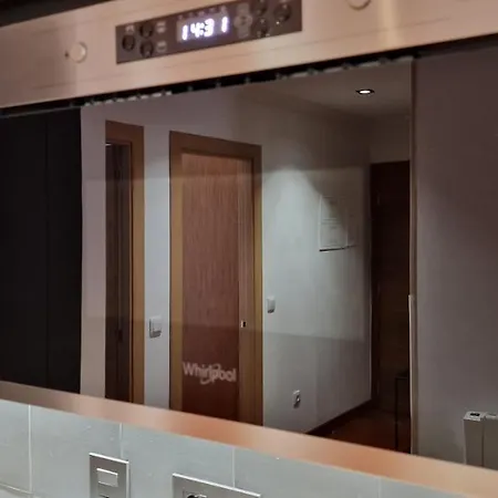 Apartamento Lugar De Alegria, Pegado A Playa, 2 Hab, 6 P, Wifi - Vut-4241-as Gijón